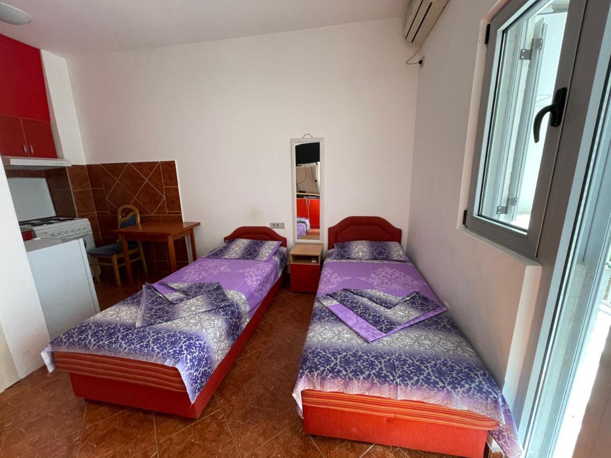 Apartments Zevs ブドヴァ エクステリア 写真