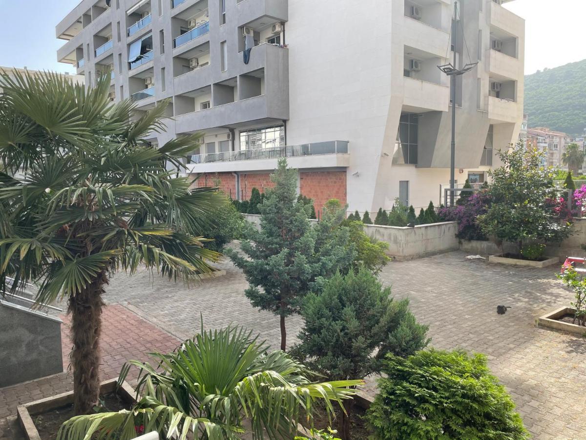 Apartments Zevs ブドヴァ エクステリア 写真