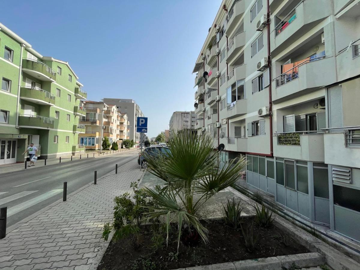 Apartments Zevs ブドヴァ エクステリア 写真
